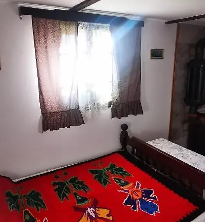 Etno Domacinstvo Miris Bosiljka Mislodin