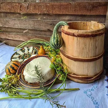 Etno Domacinstvo Miris Bosiljka